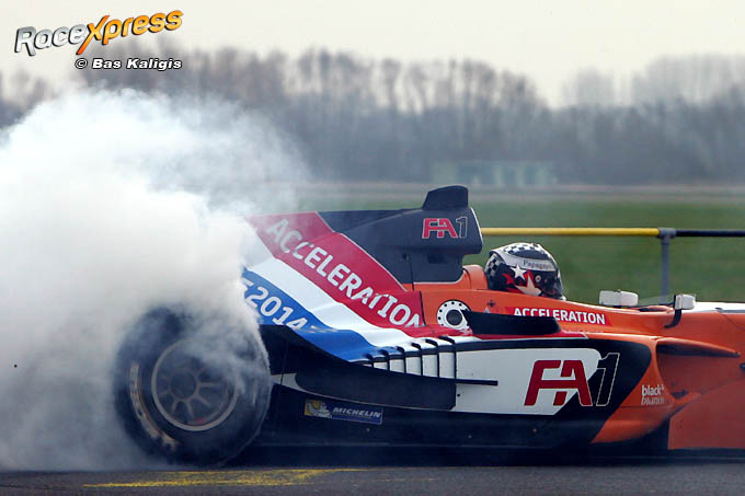 Acceleration spectaculaire autosport naar Assen
